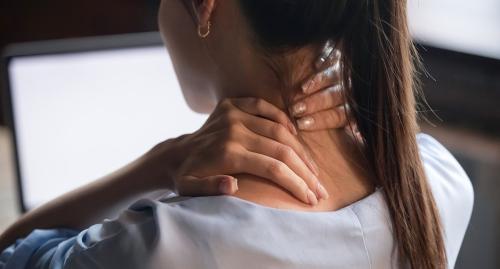 Cuándo el dolor de cuello no es normal y conviene consultar a un profesional