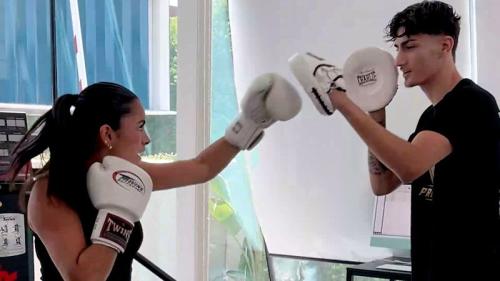 Pruebas de rendimiento deportivo para boxeadores en Sevilla: fuerza, pisada y biomecánica en Clínica Osten